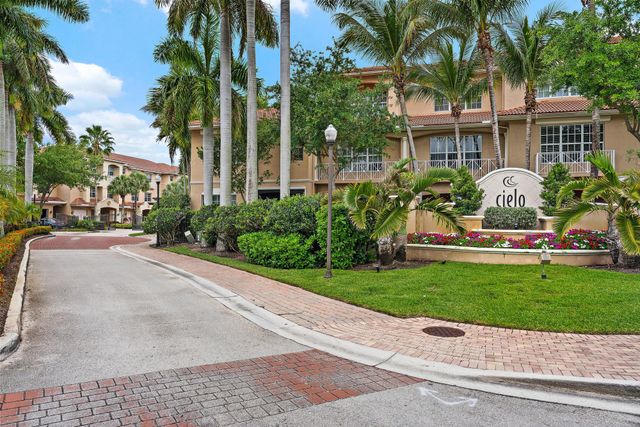 5013 W Vine Cliff Way W W, Palm Beach Gardens, FL 33418