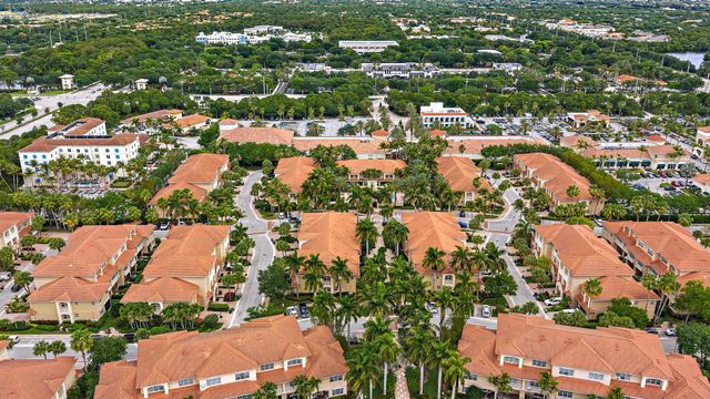 5013 W Vine Cliff Way W W, Palm Beach Gardens, FL 33418