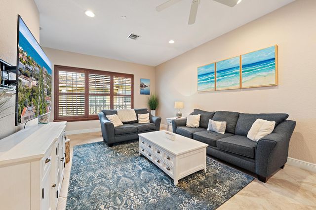 5013 W Vine Cliff Way W W, Palm Beach Gardens, FL 33418