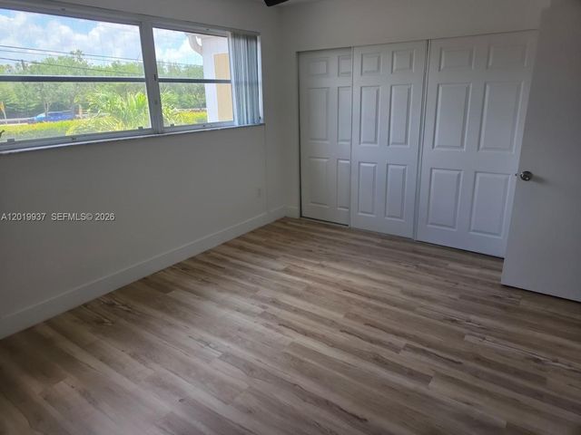 1325 NW 124th Ave 1325, Pembroke Pines, FL 33026