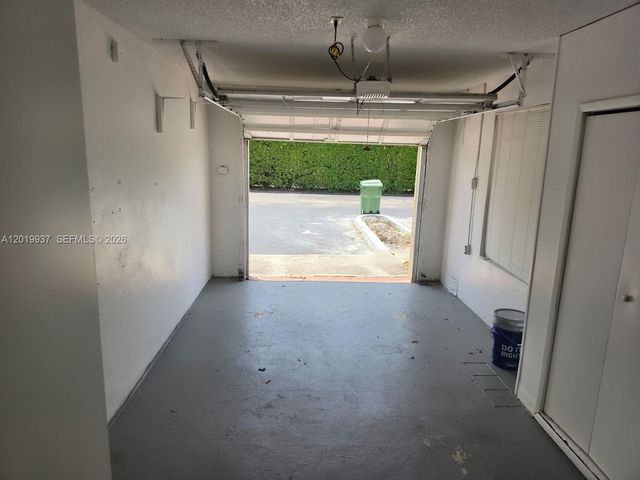 1325 NW 124th Ave 1325, Pembroke Pines, FL 33026