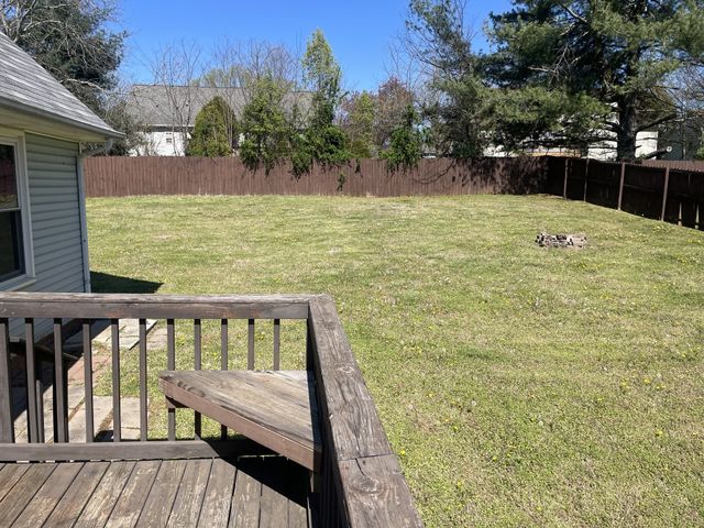 2301 Sherwood Hills Ct, Clarksville, TN 37042