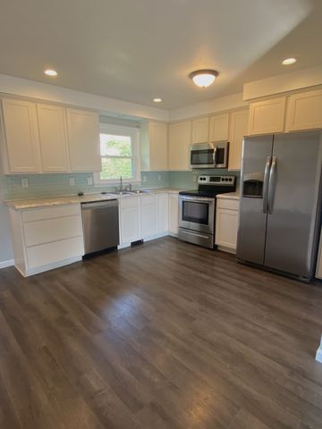 2301 Sherwood Hills Ct, Clarksville, TN 37042