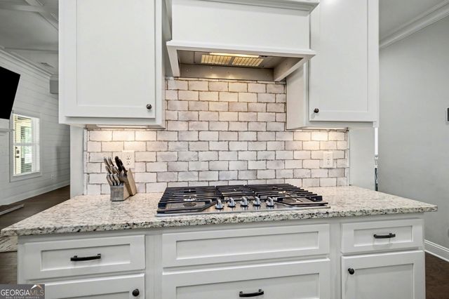 92 Gordon Oaks Way, Moreland, GA 30259