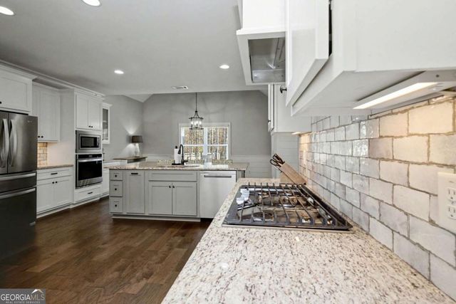 92 Gordon Oaks Way, Moreland, GA 30259