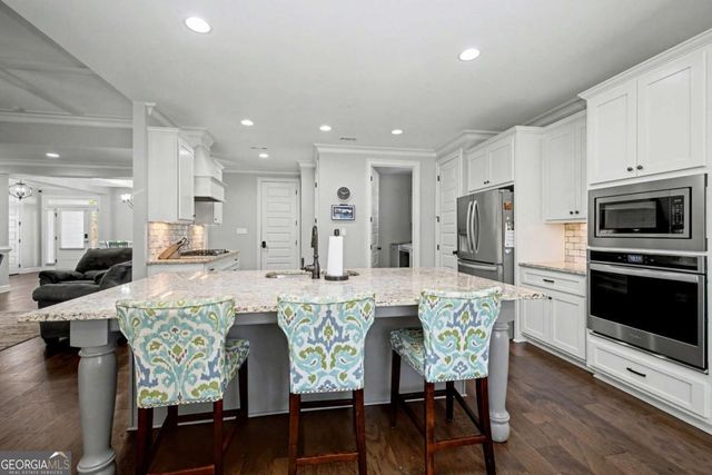 92 Gordon Oaks Way, Moreland, GA 30259