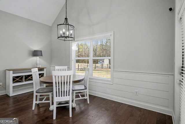 92 Gordon Oaks Way, Moreland, GA 30259