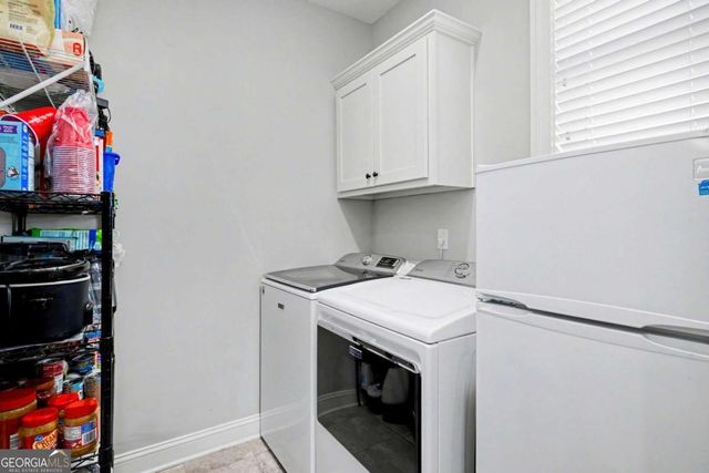 92 Gordon Oaks Way, Moreland, GA 30259