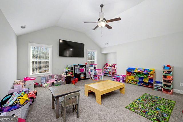 92 Gordon Oaks Way, Moreland, GA 30259