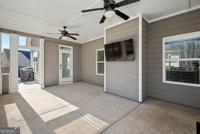 92 Gordon Oaks Way, Moreland, GA 30259