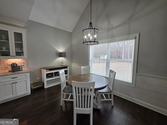 92 Gordon Oaks Way, Moreland, GA 30259