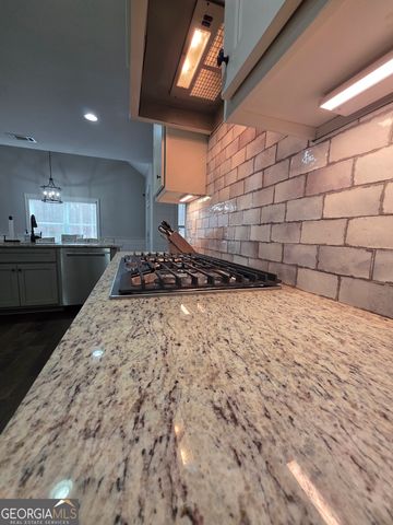 92 Gordon Oaks Way, Moreland, GA 30259