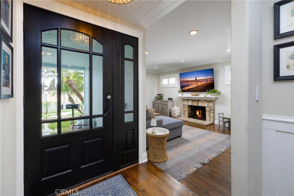 Image 2 of property listing at 5872 Nordina, Huntington Beach, CA 92649