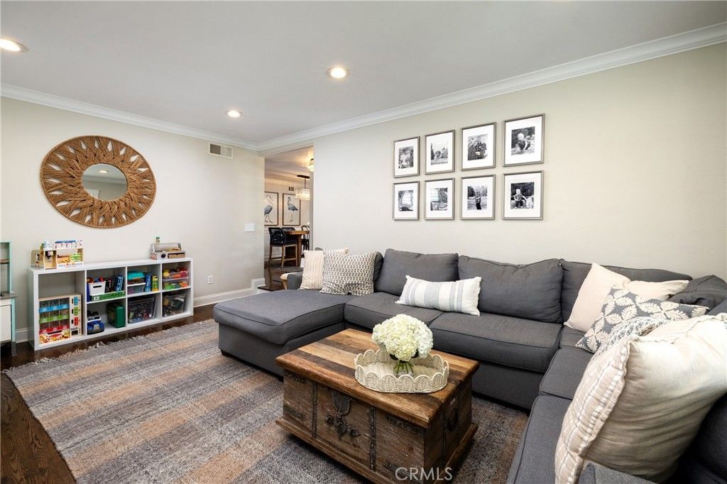 Image 4 of property listing at 5872 Nordina, Huntington Beach, CA 92649