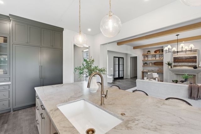 4518 Belmont Park Ter, Nashville, TN 37215