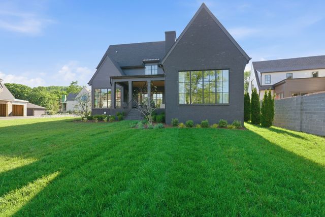 4518 Belmont Park Ter, Nashville, TN 37215