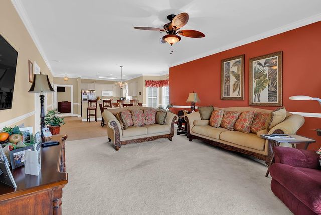 4874 Luster Leaf Cir Apt 301, Myrtle Beach, SC 29577