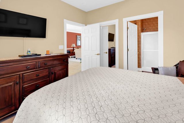 4874 Luster Leaf Cir Apt 301, Myrtle Beach, SC 29577