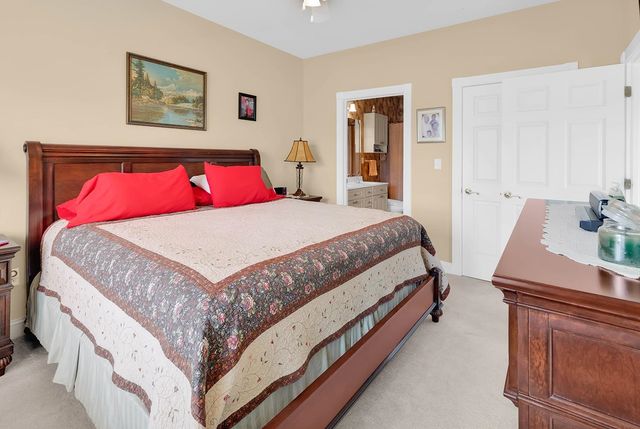 4874 Luster Leaf Cir Apt 301, Myrtle Beach, SC 29577