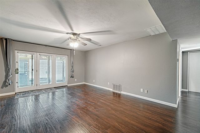 2241 Lockwood Drive, Carrollton, TX 75007