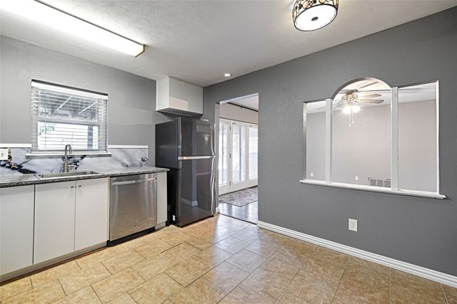 2241 Lockwood Drive, Carrollton, TX 75007