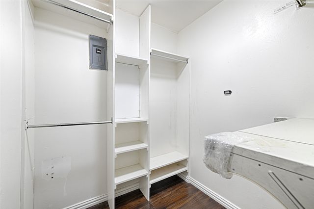 2241 Lockwood Drive, Carrollton, TX 75007