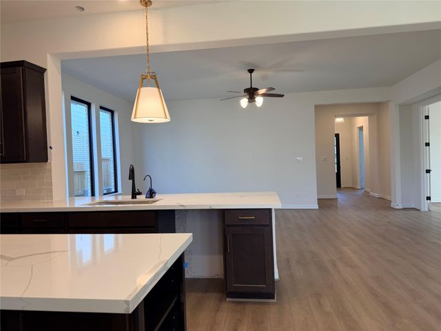 9910 Red Knot, Mont Belvieu, TX 77523