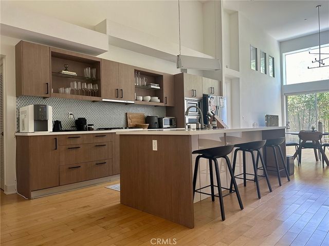 12837 Moorpark Street 107, Studio City, CA 91604
