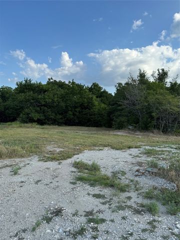 217 Avery Lane, Gunter, TX 75058