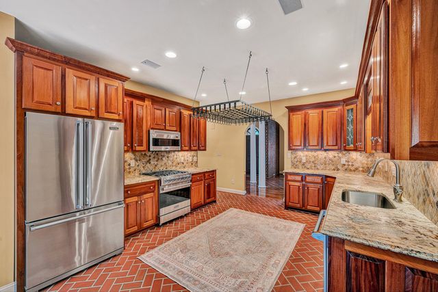8214 Winterwood TRL, Roanoke, VA 24018