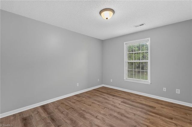 133 James Road 2B, High Point, NC 27265