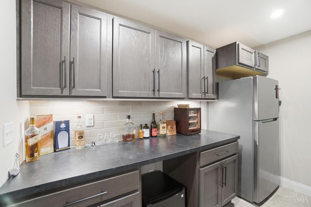 1479 Wexler Court, Hamilton Twp, OH 45039