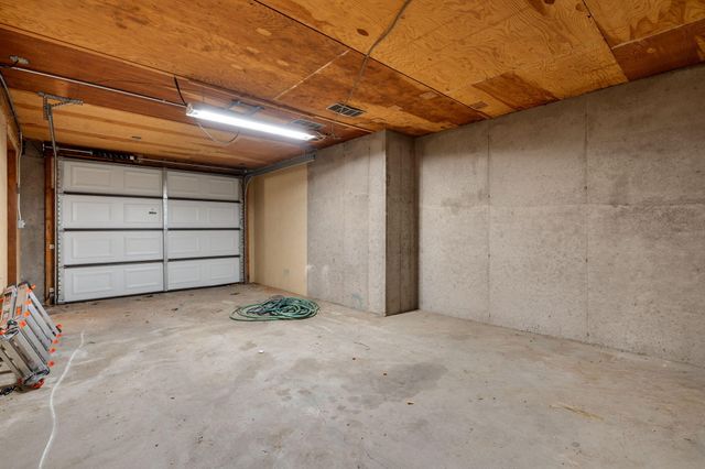 35 Hattie Avenue, Blue Eye, MO 65611