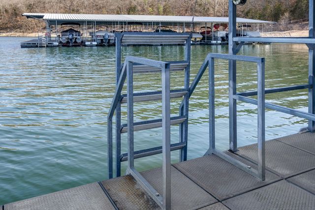 35 Hattie Avenue, Blue Eye, MO 65611