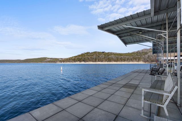 35 Hattie Avenue, Blue Eye, MO 65611