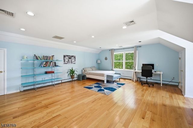 11 Anthony Ave, Edison Twp., NJ 08820