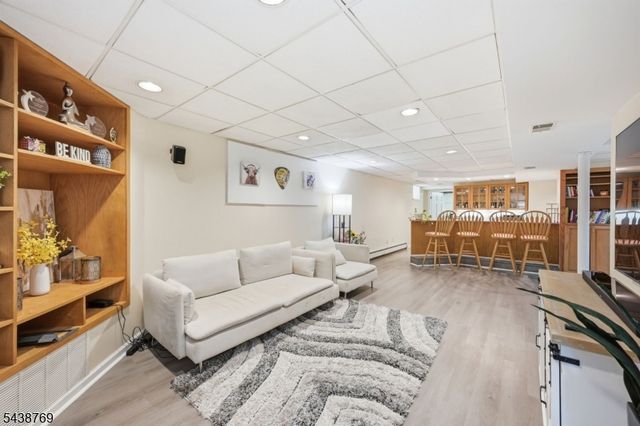 11 Anthony Ave, Edison Twp., NJ 08820