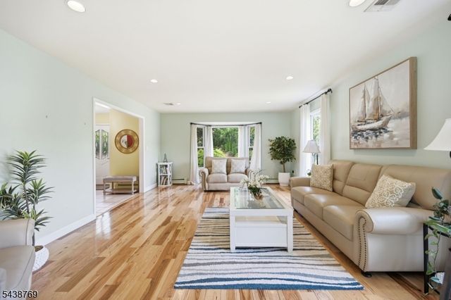 11 Anthony Ave, Edison Twp., NJ 08820