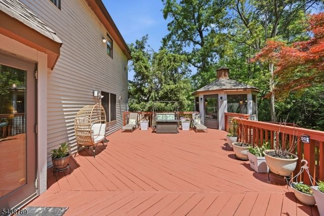 11 Anthony Ave, Edison Twp., NJ 08820