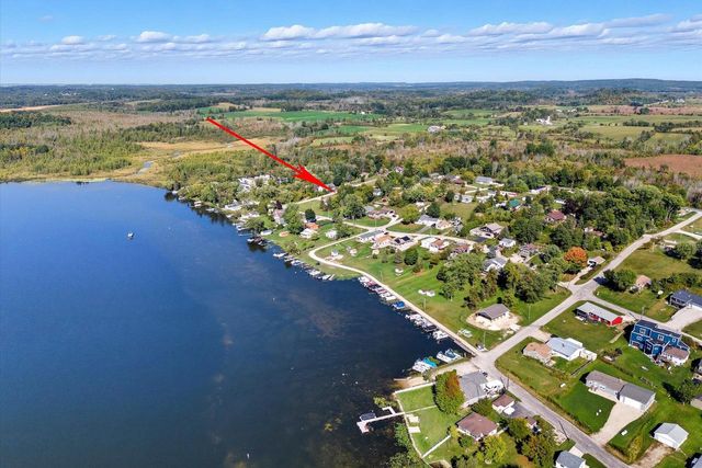 W138 North STREET, Cascade, WI 53011