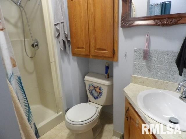 4490 Brushy Creek Church Road, Galatia, IL 62935