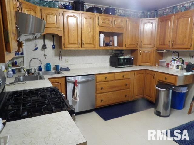 4490 Brushy Creek Church Road, Galatia, IL 62935