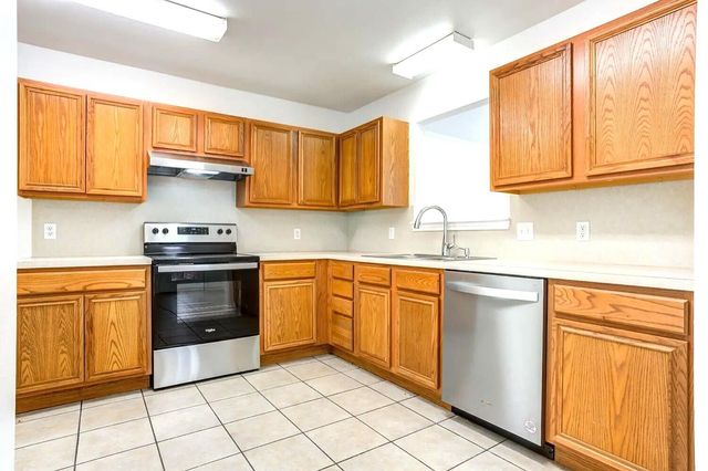 608 N Bangor Avenue, Lubbock, TX 79416