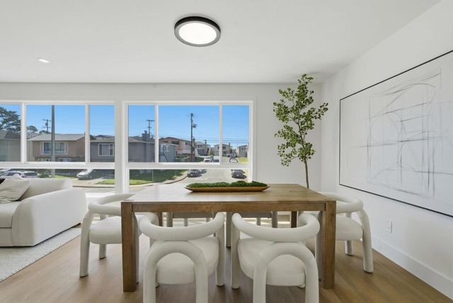 249 Gateway Drive, Pacifica, CA 94044