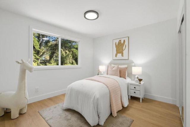 249 Gateway Drive, Pacifica, CA 94044