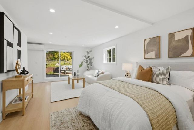 249 Gateway Drive, Pacifica, CA 94044