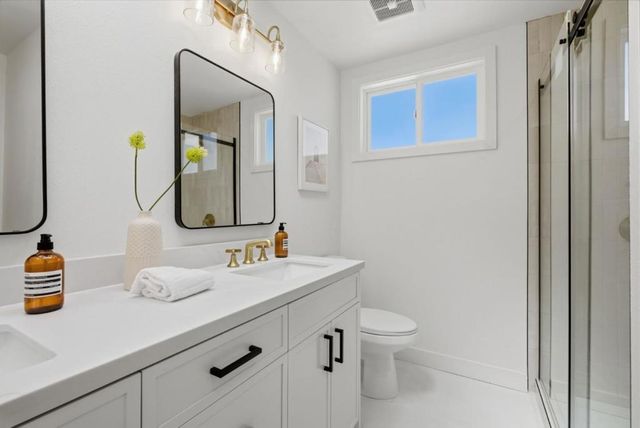 249 Gateway Drive, Pacifica, CA 94044