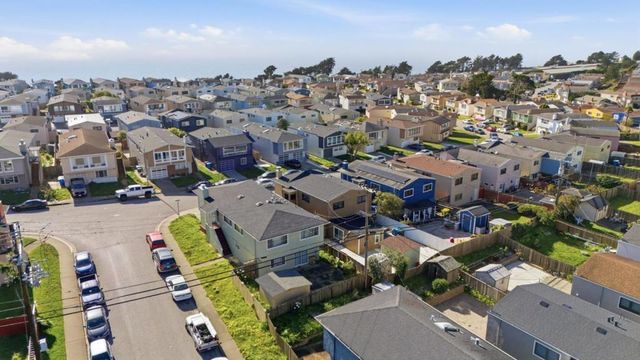 249 Gateway Drive, Pacifica, CA 94044