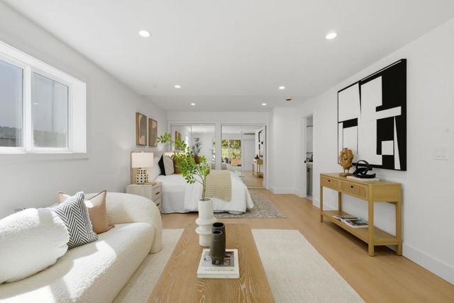 249 Gateway Drive, Pacifica, CA 94044