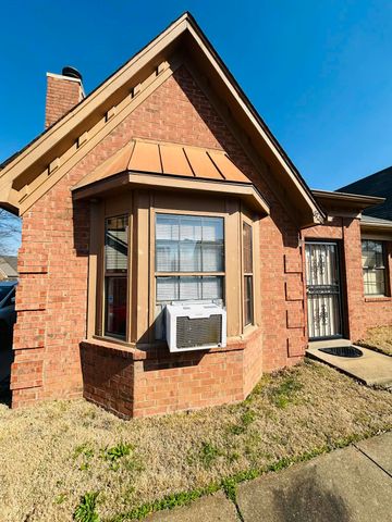 6738 ROSS RIDGE DR, Memphis, TN 38141